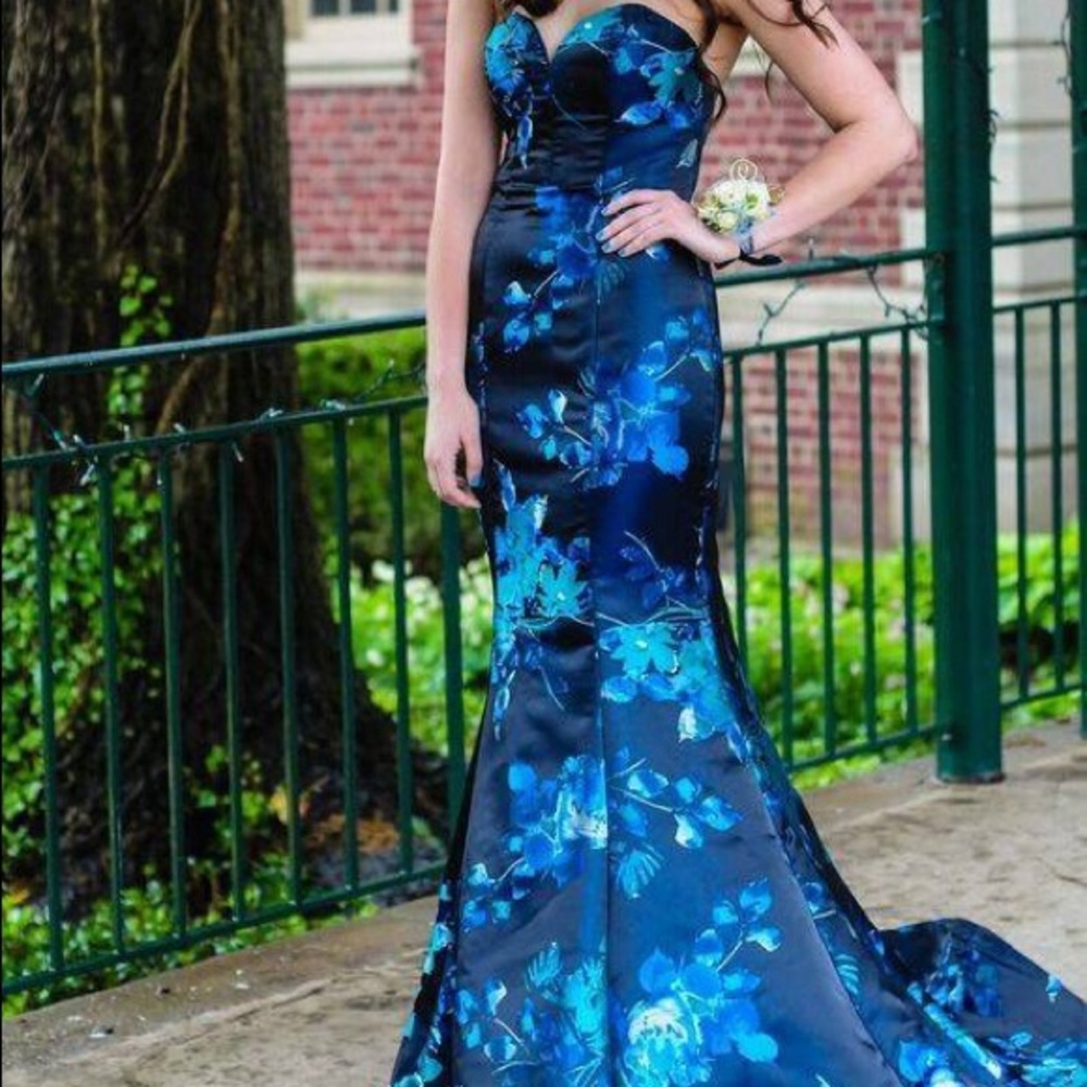 Jovani Gown
